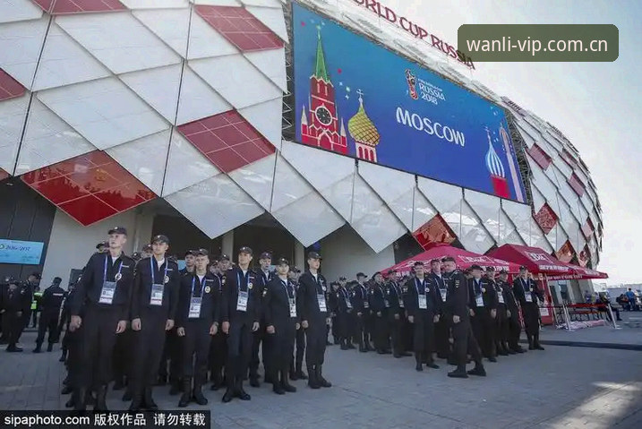 万利平台官网必备 世界杯安保策略深度解析:英国警员缩减背后的国际警务协作实用知识